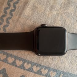 Brand New Apple Watch SE 40mm