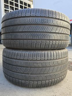 (2) 295 40 20 Continental Run Flat Tires 
