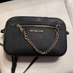 Michael Kors Crossbody