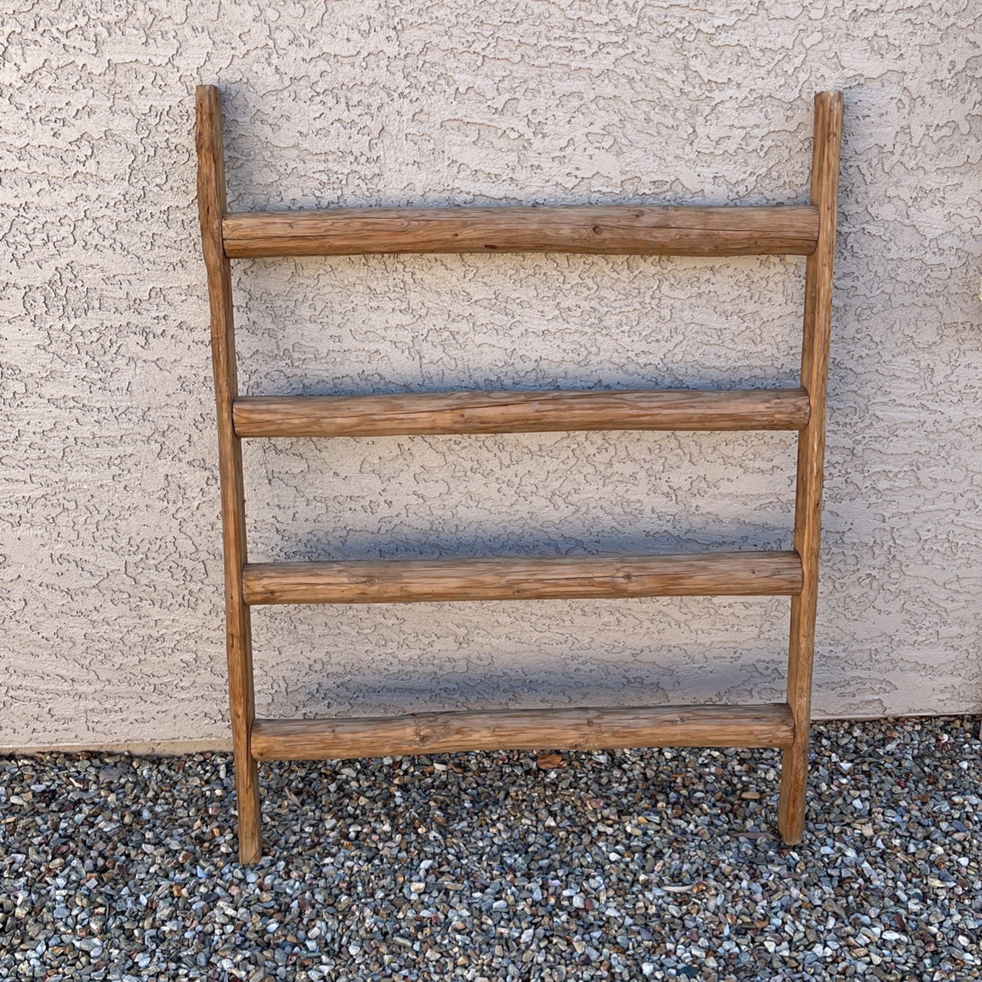 Blanket Hanger