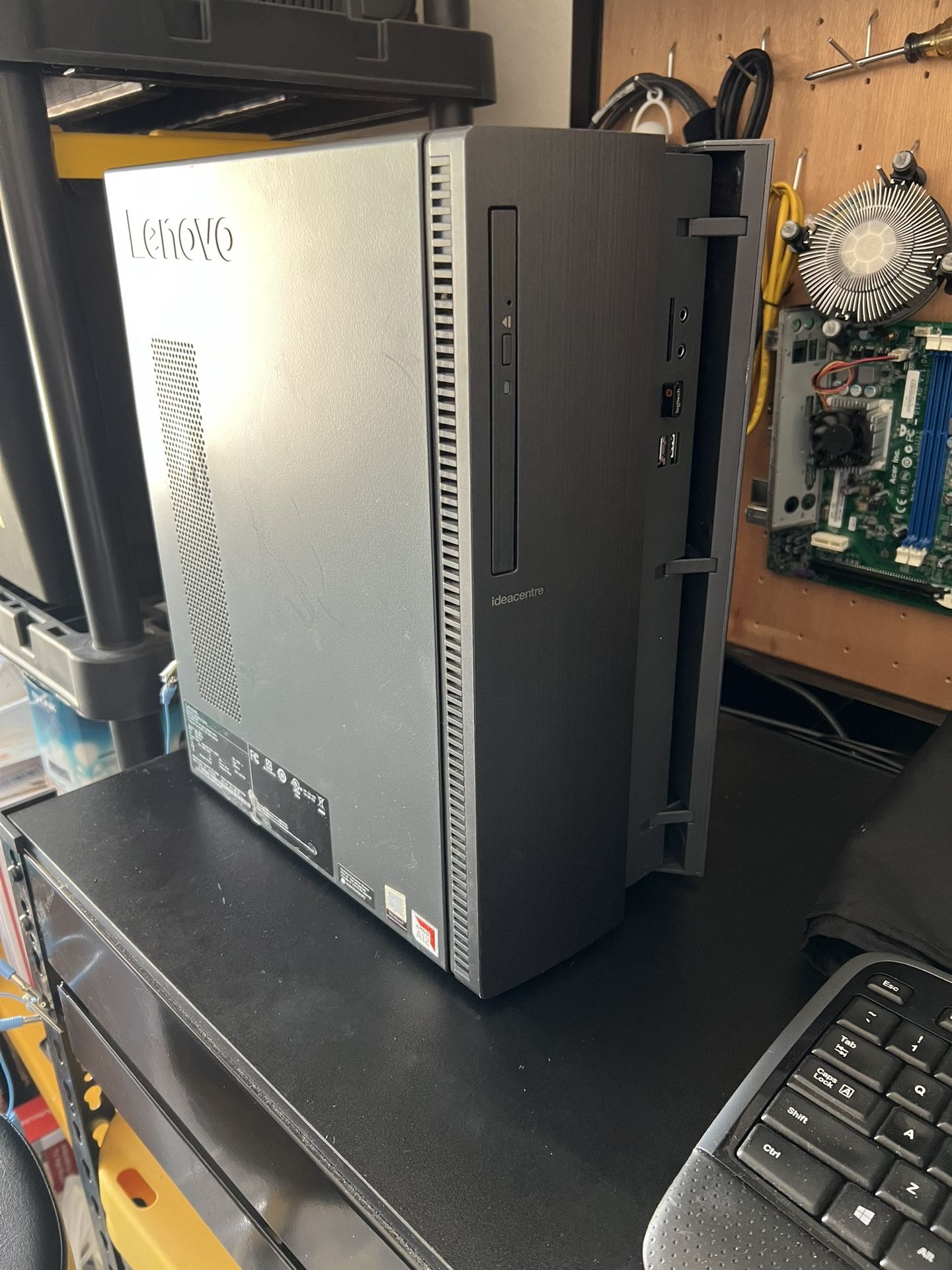 Lenovo IdeaCentre 510A-15ABR for sale with keyboard and mouse.