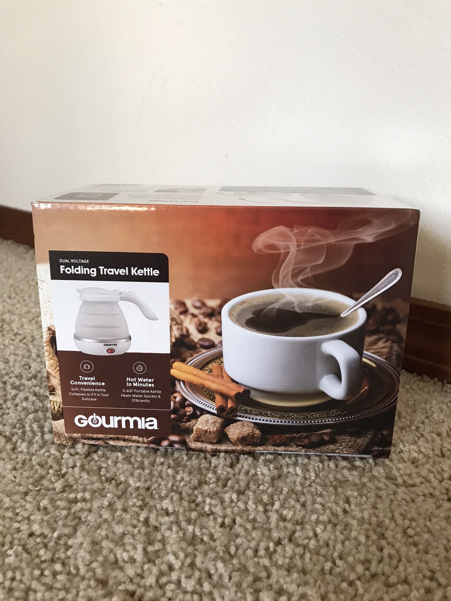 Gourmia Travel Kettle - new in box - Sale pending