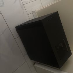 PC - NZXT Case Workstation With RtxA4000 GPU 16GB VRAM, AMD Ryzen CPU, 16 GB RAM