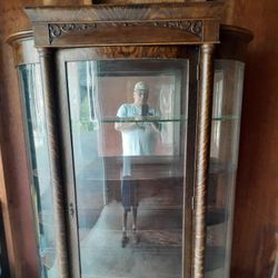 Vintage Tiger Oak Curio With Claw Feet