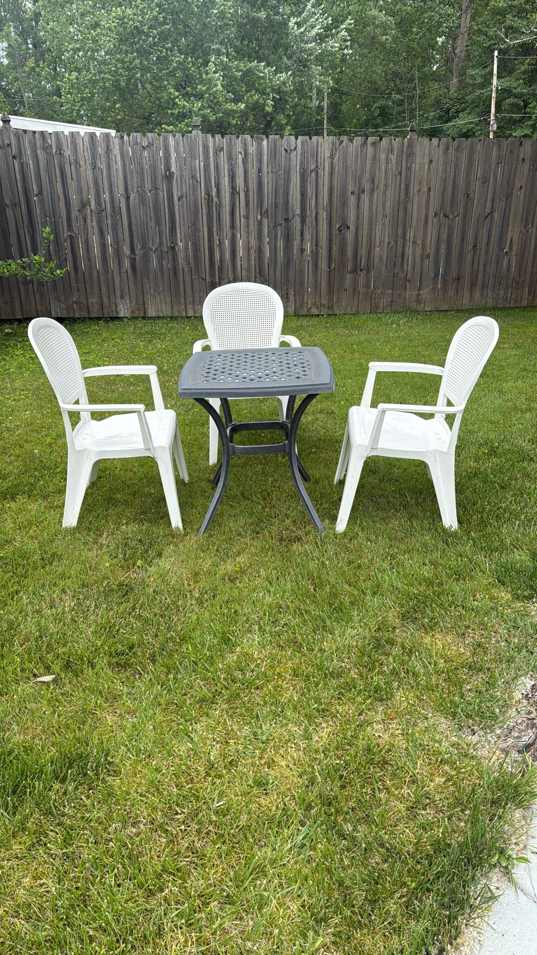 Table & 3 Chairs