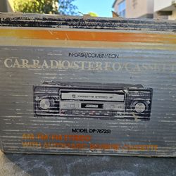 Vintage Fujitsu Ten shaft style car stereo  1980s!