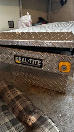 Tool box with tools