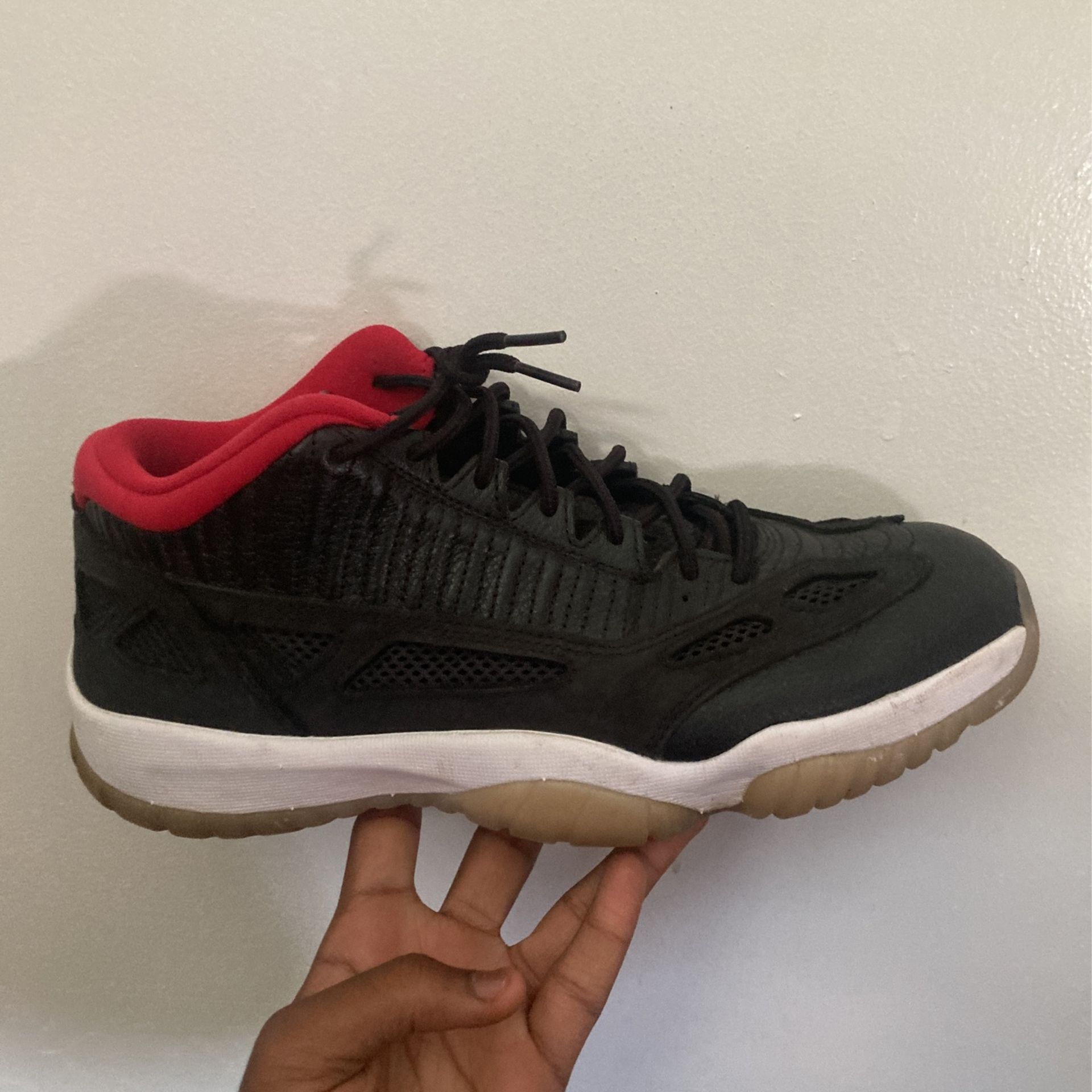 Jordan 11s