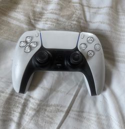 PlayStation 5 controller