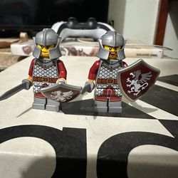 Lego Griffin Knights from Minifigure Vending Machine 21358