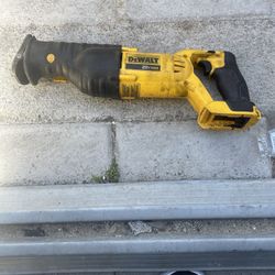 DeWalt 20V MAX Cordless Brushed Compact Reciprocating Saw Tool