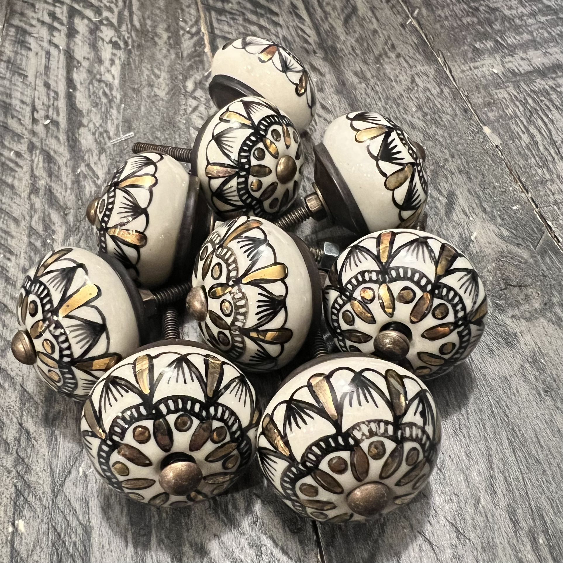 9 Dresser/ Drawer Knobs From Hobby Lobby