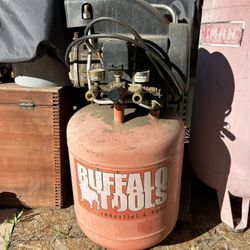 Buffalo Tools Compressor