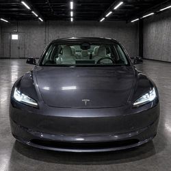 2025 Tesla Model 3 Long Range