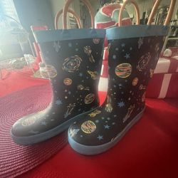 Size 12 Rain Boots For Kids Like New