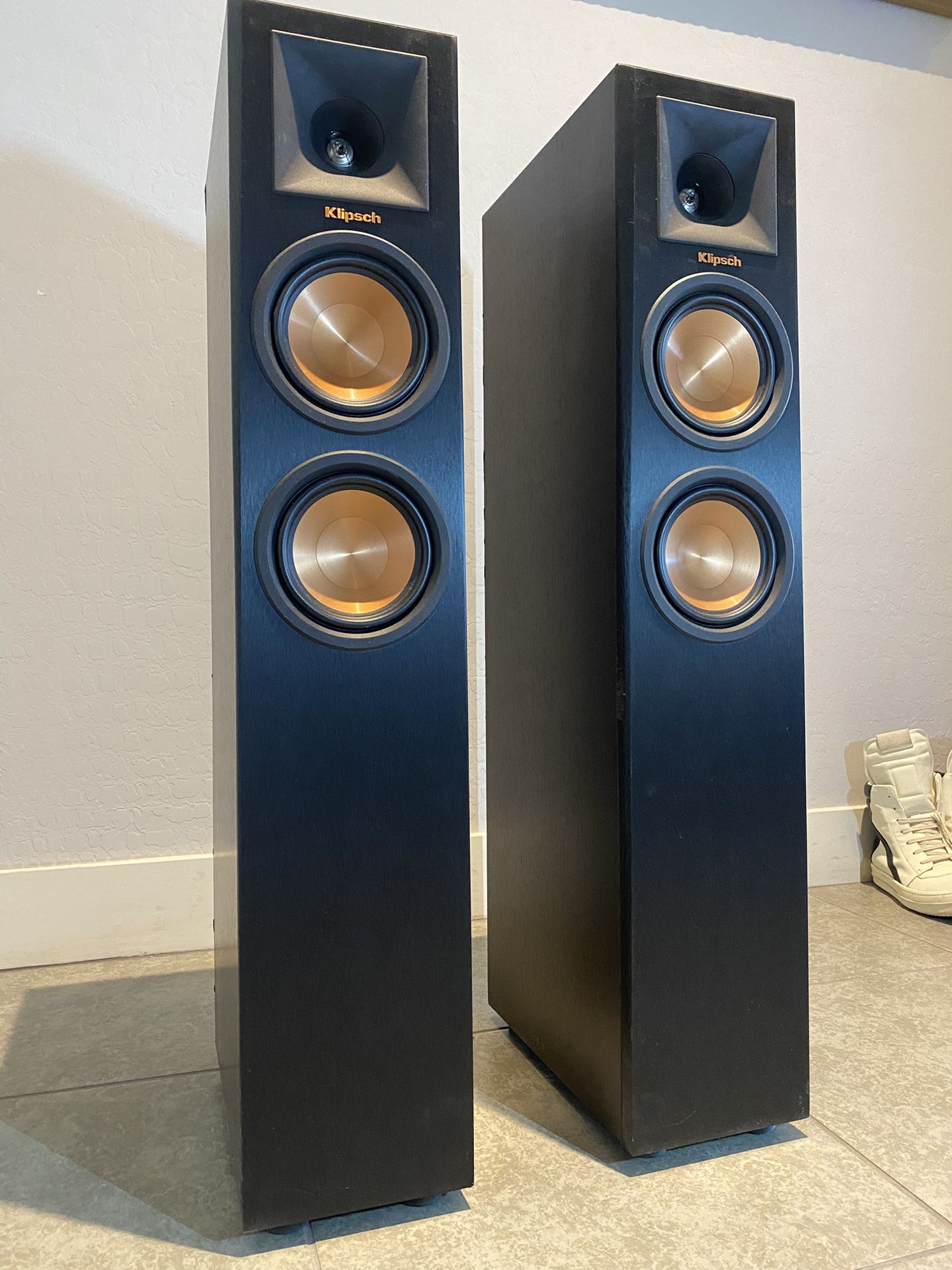 Klipsch RP250f Floor Speakers