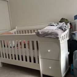 Crib - White Wooden Full Crib With Changing Station And Drawers