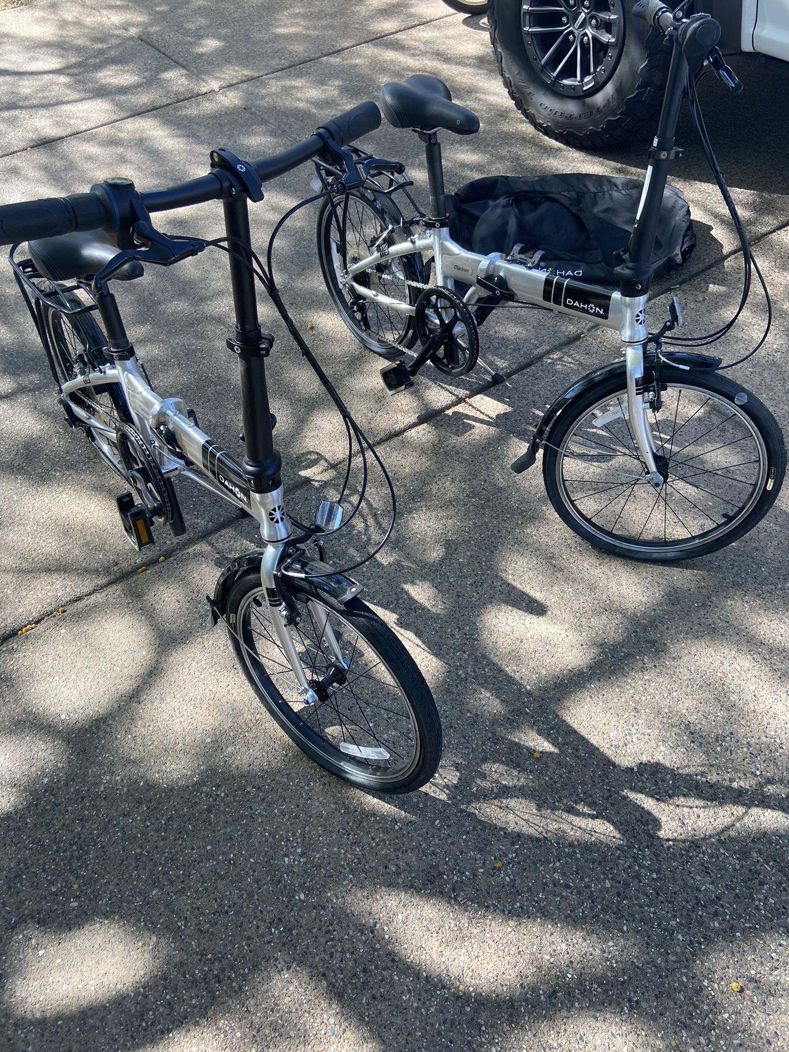 Dahon Folding Bikes W/ Bag  