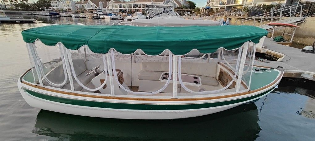 1980 22' Duffy Electric Boat