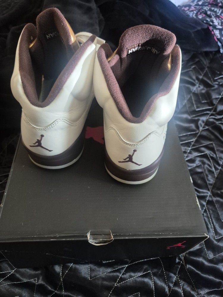 Women's Jordan Retro Golden Ticket