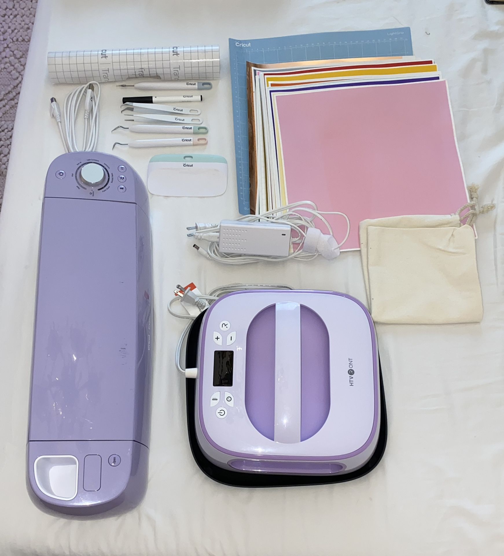 Cricut Explore air 2 Bundle 