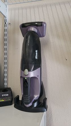 BLACK+DECKER Powerseries Extreme Cordless Stick Vacuum Cleaner for Pets,  Purple (BSV2020P) for Sale in Pasadena, CA - OfferUp
