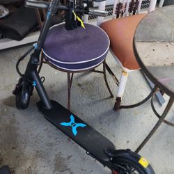 Hover 1 Electric Scooter NEW OPEN BOX Pick Up Only