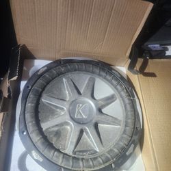 2 d4 kicker cvx 12 with boxes and dead hifonics amp