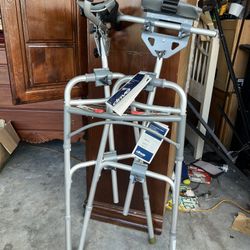Rolling Walker/Stand 