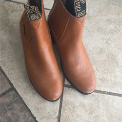Botines Size 2-3 Little Kid $25