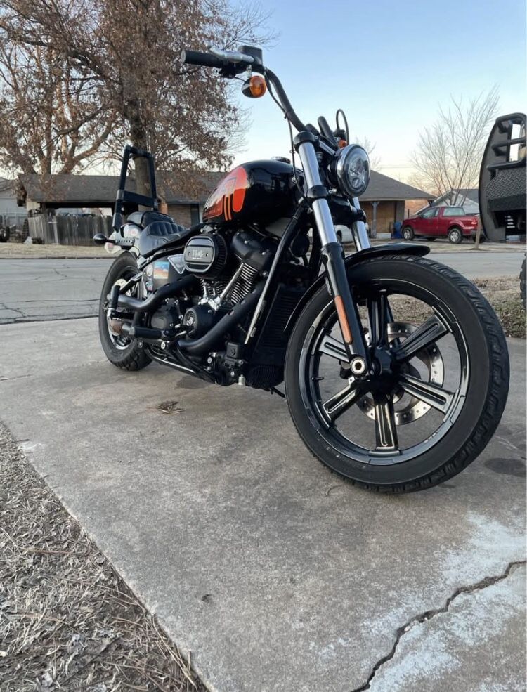 2022 Harley-Davidson Softail Street-bob FXBBS 114