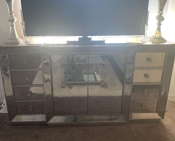 Z Gallerie Omni Buffet For Sale In Los Angeles Ca Offerup