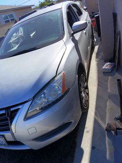 Nissan Sentra parts parting out