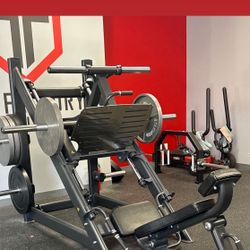 leg press plates not involved 