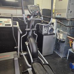AFG 3.0AE Eliptical