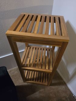 Wooden table/shelf
