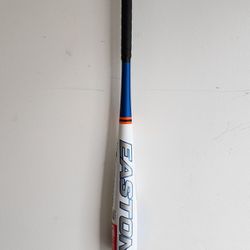 EASTON Quantum Baseball Bat (NEW)