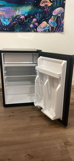 New Mini Fridge