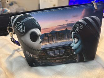 Raiders Make Up Bag