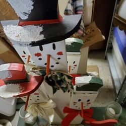 Snowman & Family / Wooden Craft