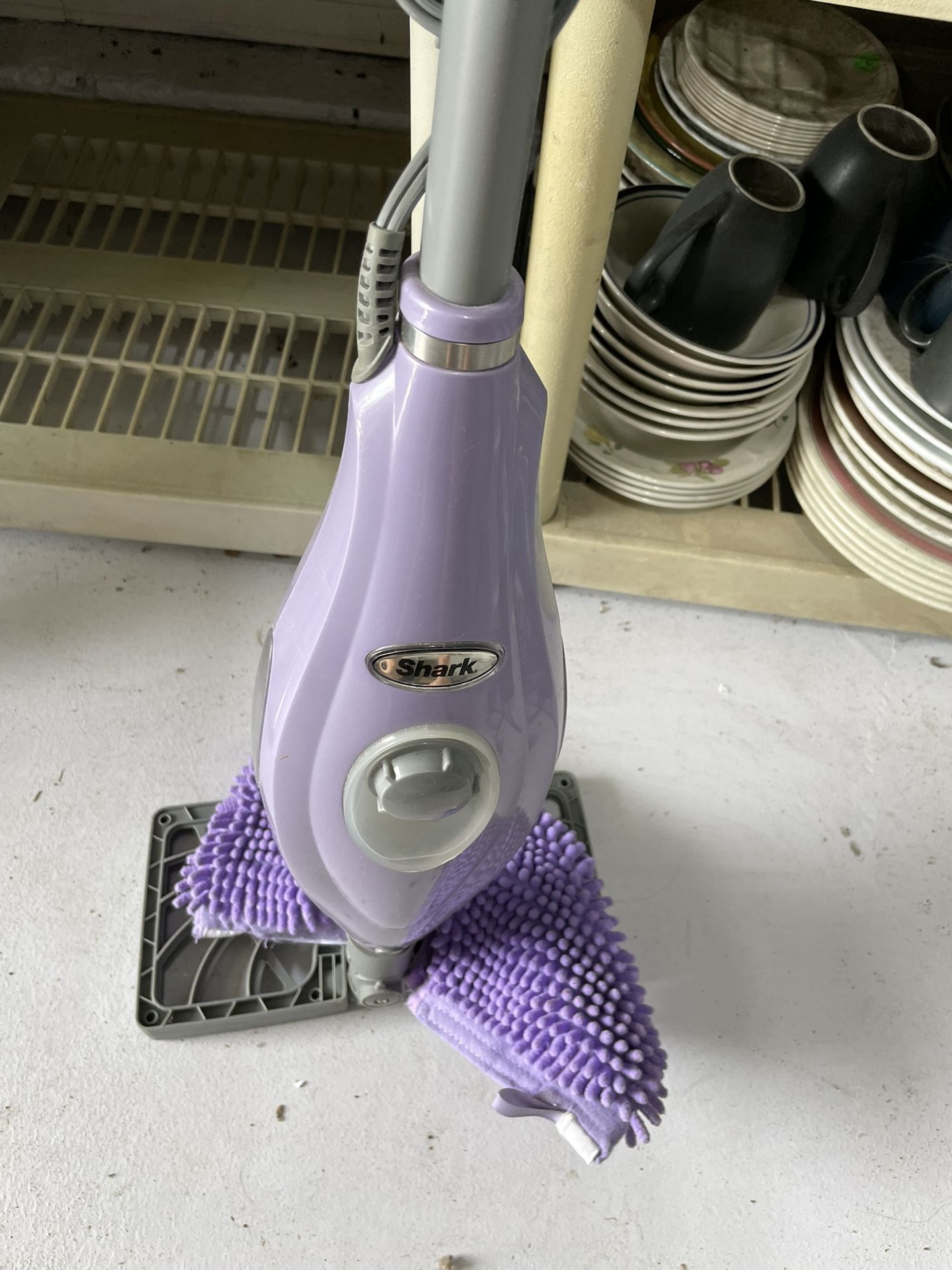 Shark Carpet Glider Purple