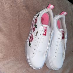 Platformed Pumas