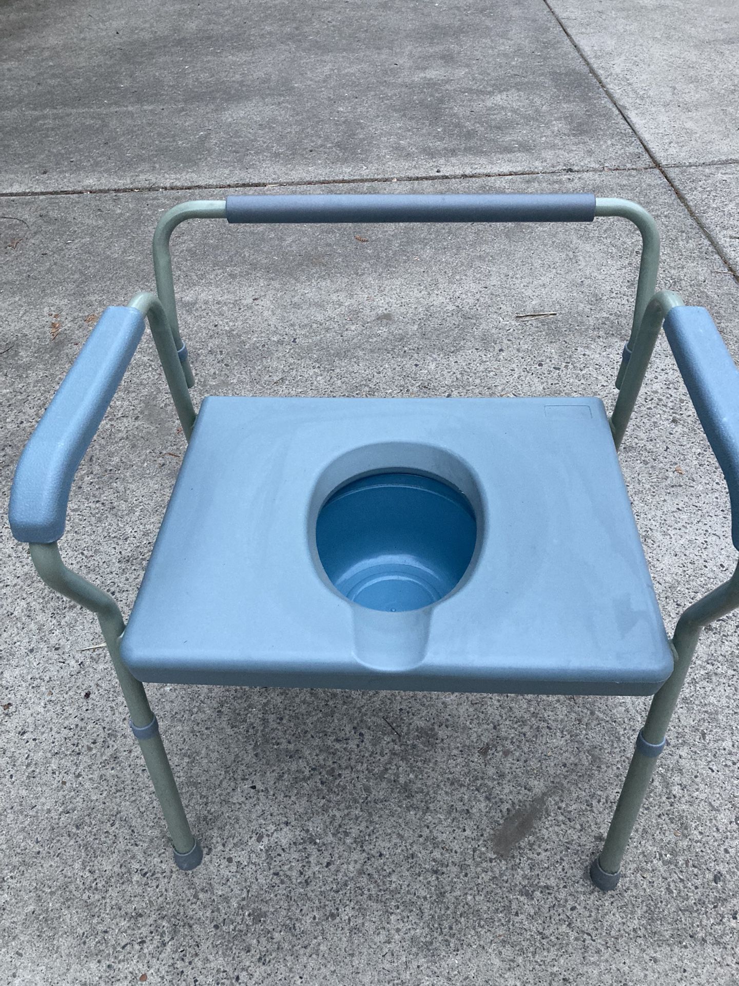 Commode