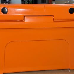 YETI "TUNDRA 45CoolerLimited Edition KING CRAB ORANGE