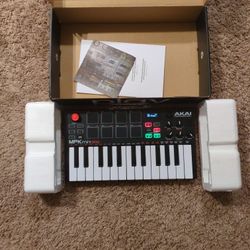 MPK Mini Play Akai Professional 