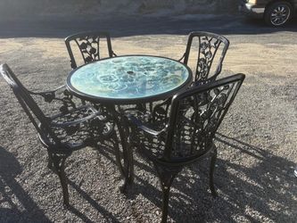 ALUMINUM PATIO SET 5 PIECES
