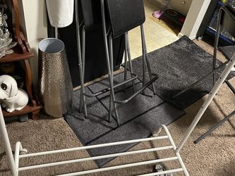 Clothes Hanger
