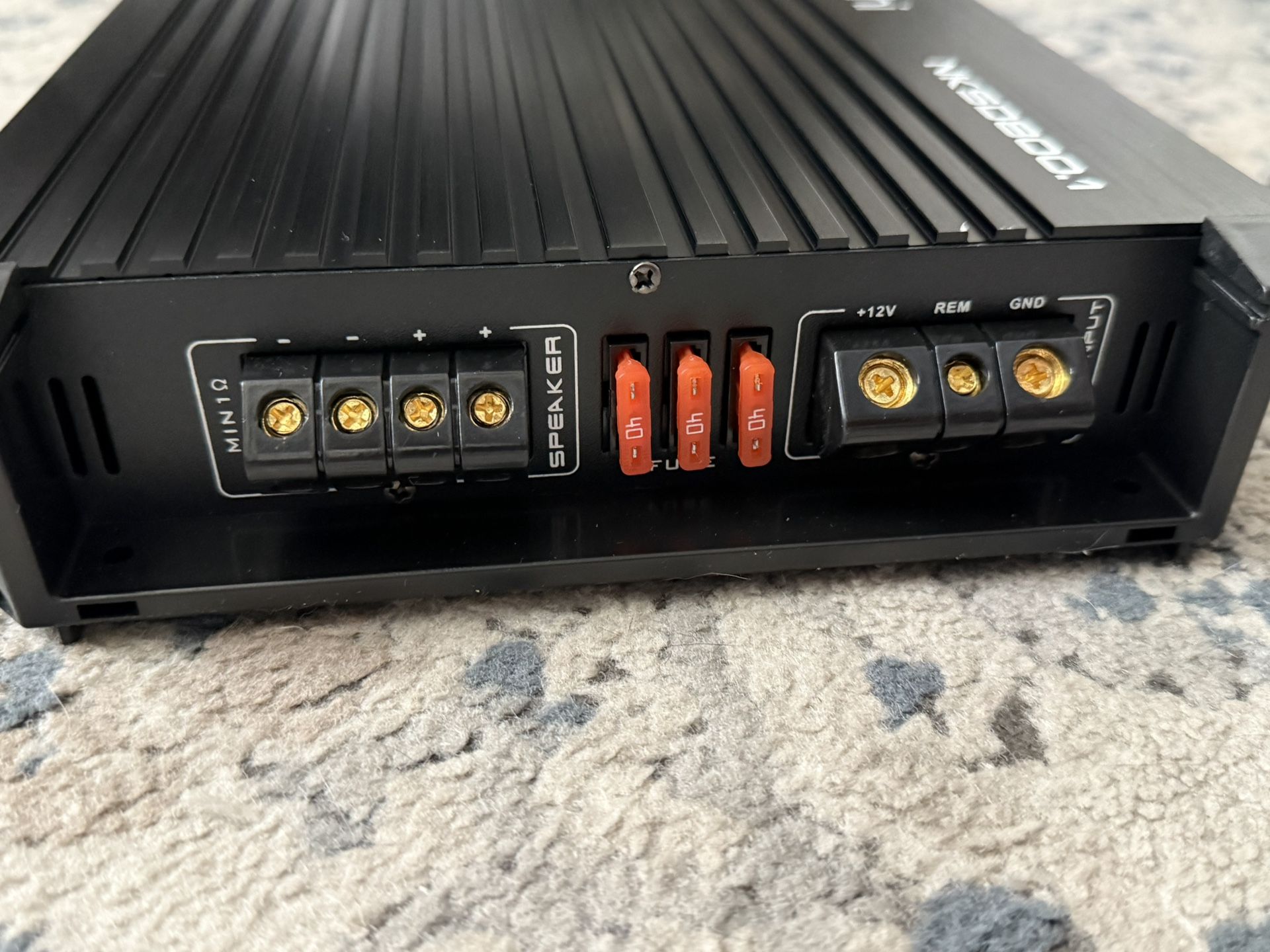 1K Watts RMS Amplifier
