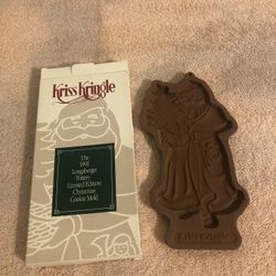 Vintage 1991 Longaberger Pottery Cookie Mold Kriss Kringle 9” NIB