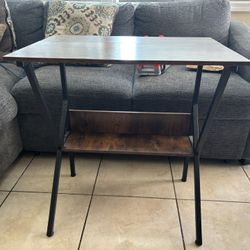 small/medium sized table 